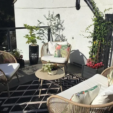 Honeysuckle Knaresborough