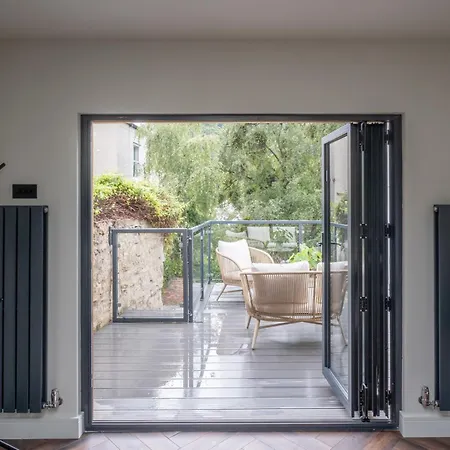 Holiday home Honeysuckle